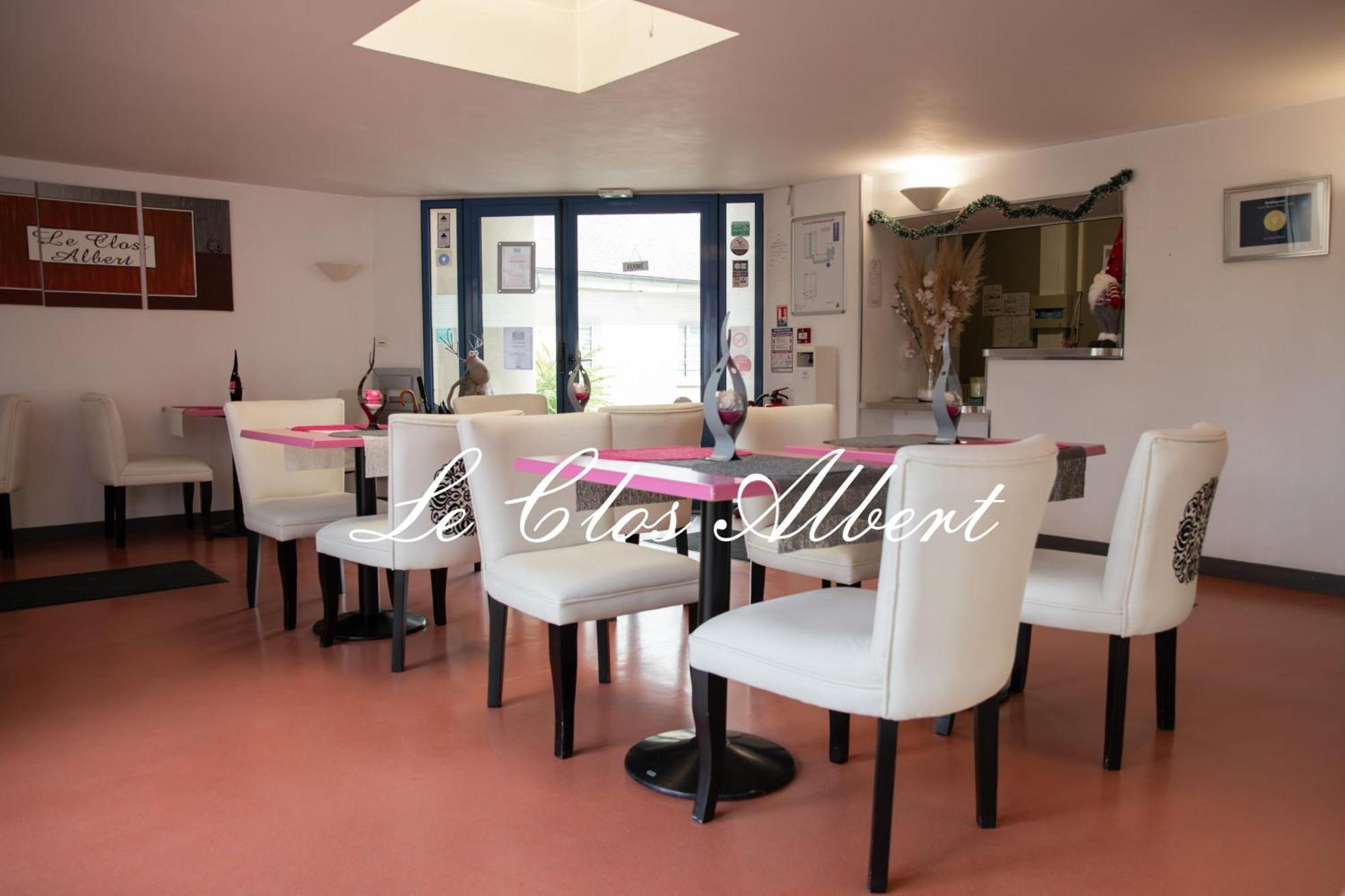 Le Clos Albert Loudun Eksteriør billede